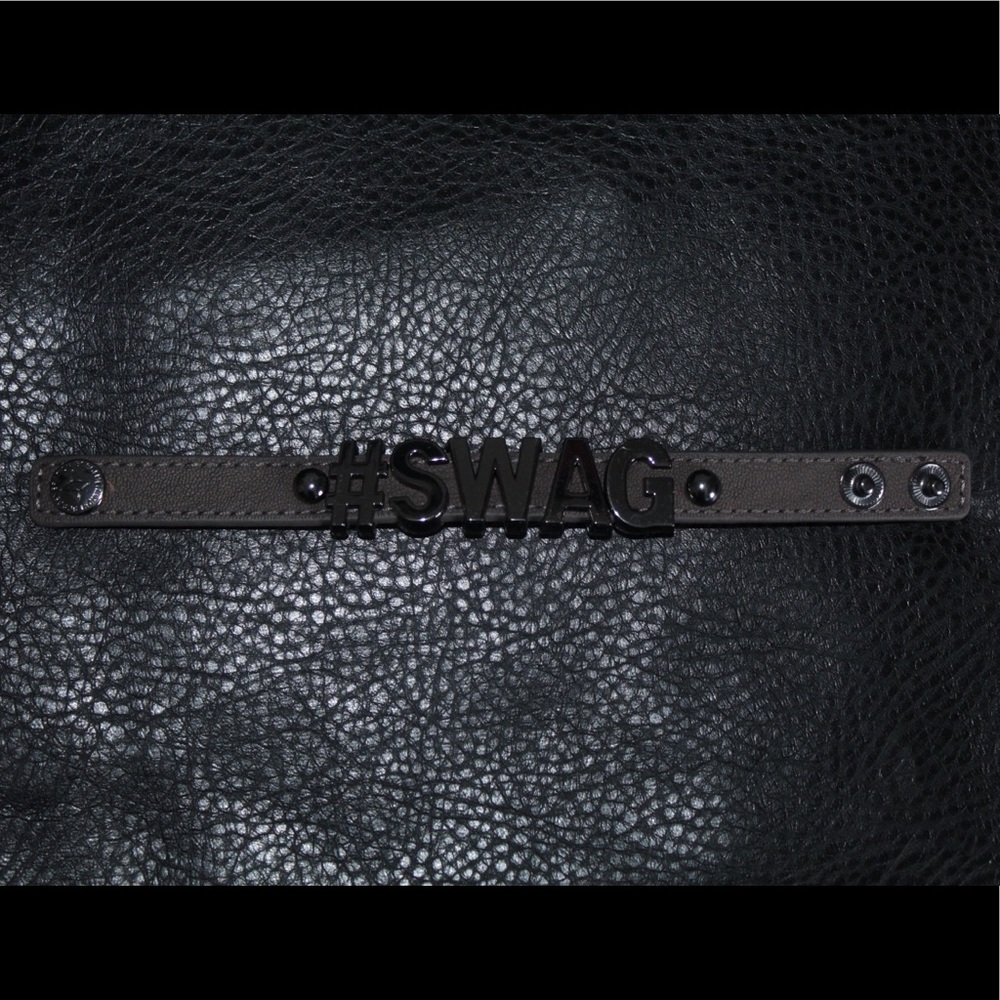 BLACK #SWAG BCBG AFFIRMATION BRACELET